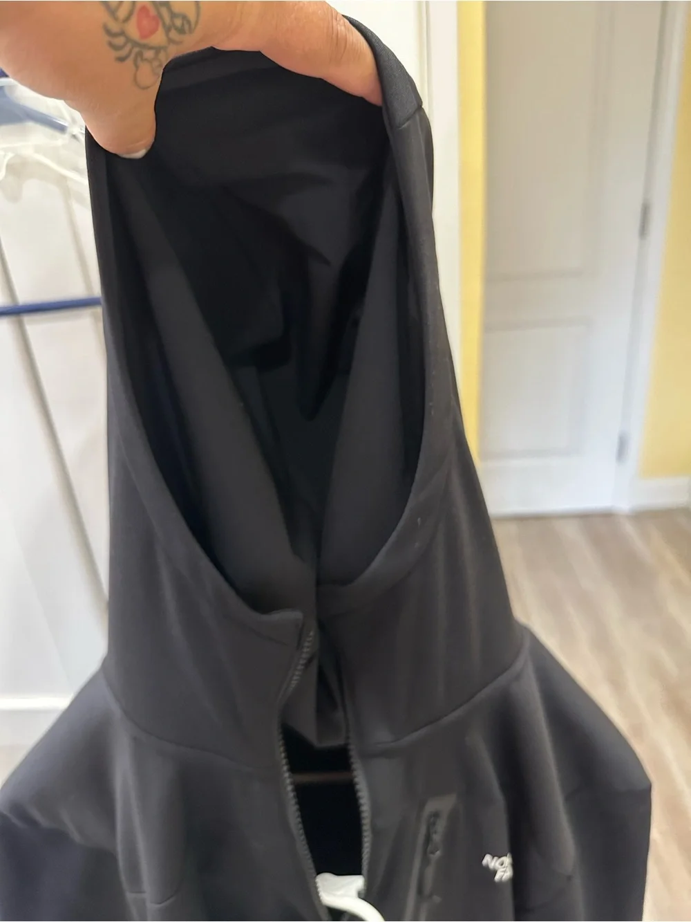 The North Face Mountain Athletics Hooded Jacket with Chest Zip Pocket XXL